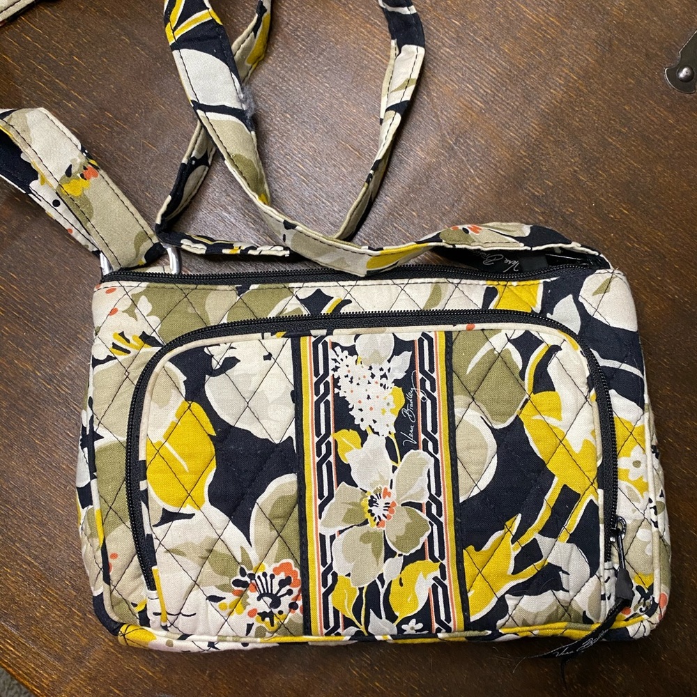 Vera Bradley crossbody purse